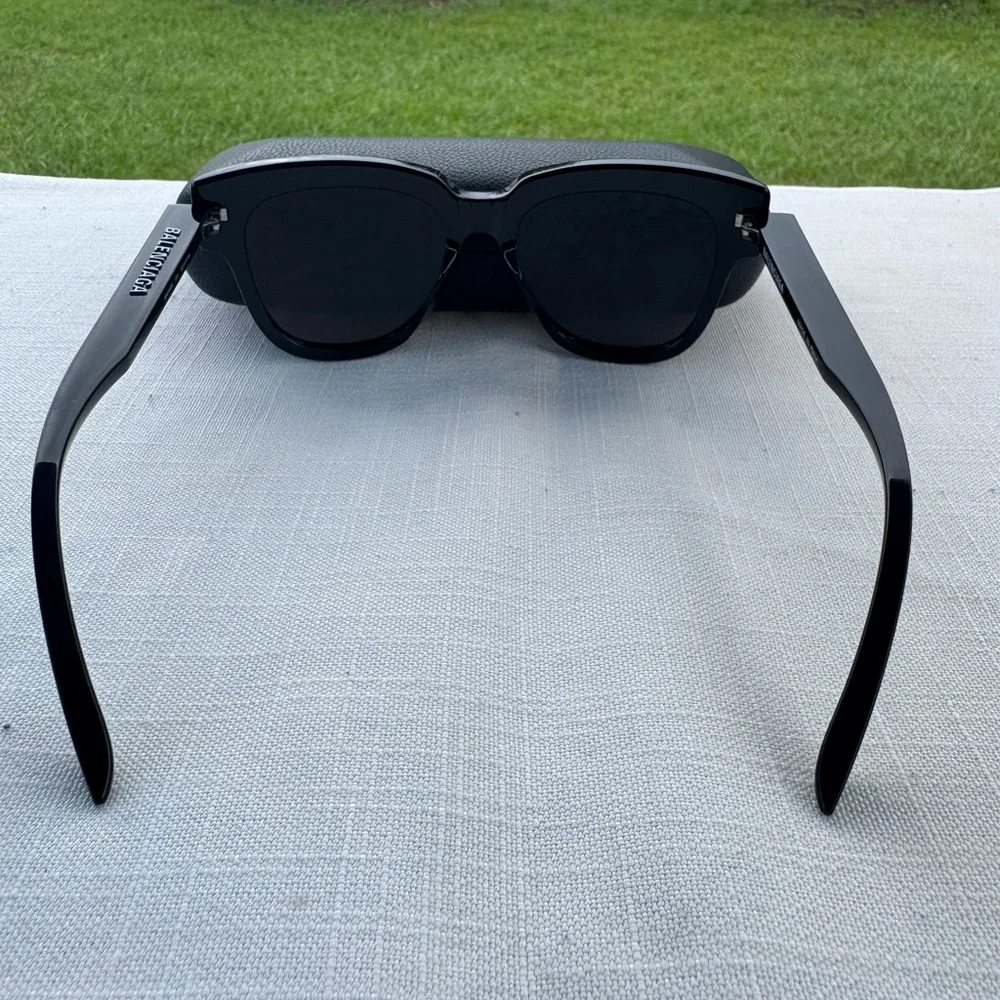 Balenciaga Wayfarer Sunglasses - Picture 7 of 15